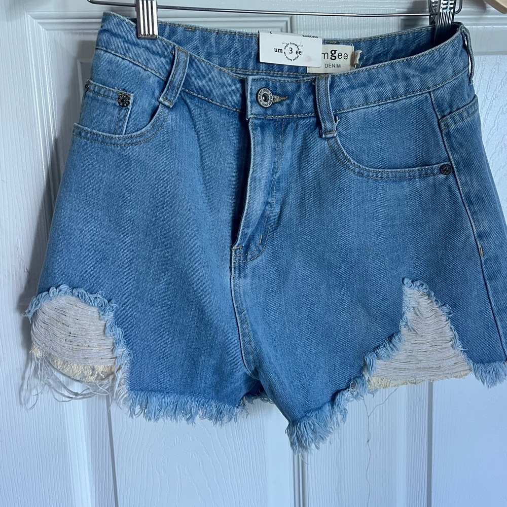 Umgee Frayed Hem Blue Jean Shorts